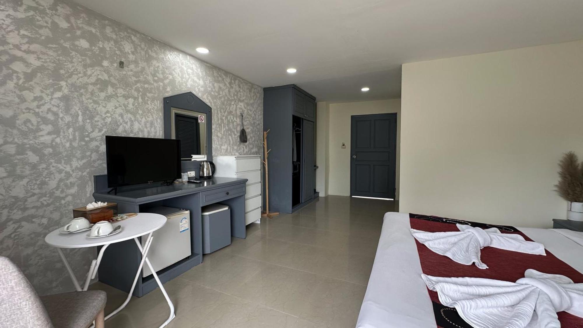 Mm Hill Koh Samui Hotel - Sha Certified Чавенг Экстерьер фото