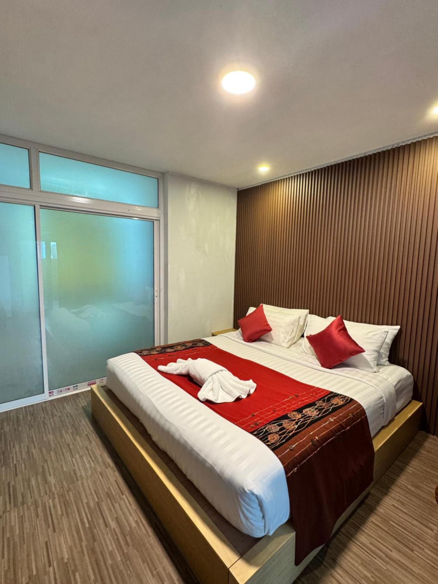 Mm Hill Koh Samui Hotel - Sha Certified Чавенг Экстерьер фото